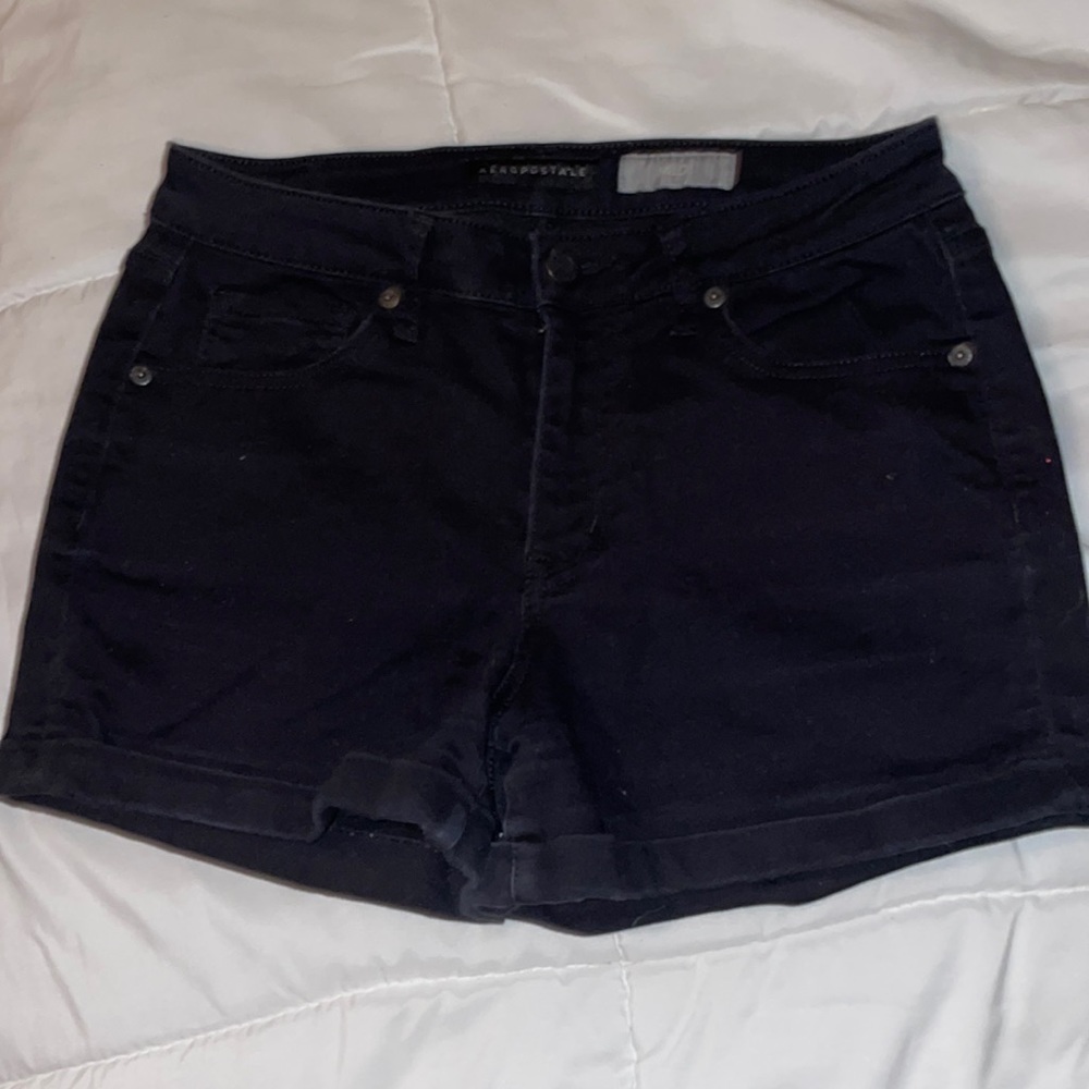 black jean shorts